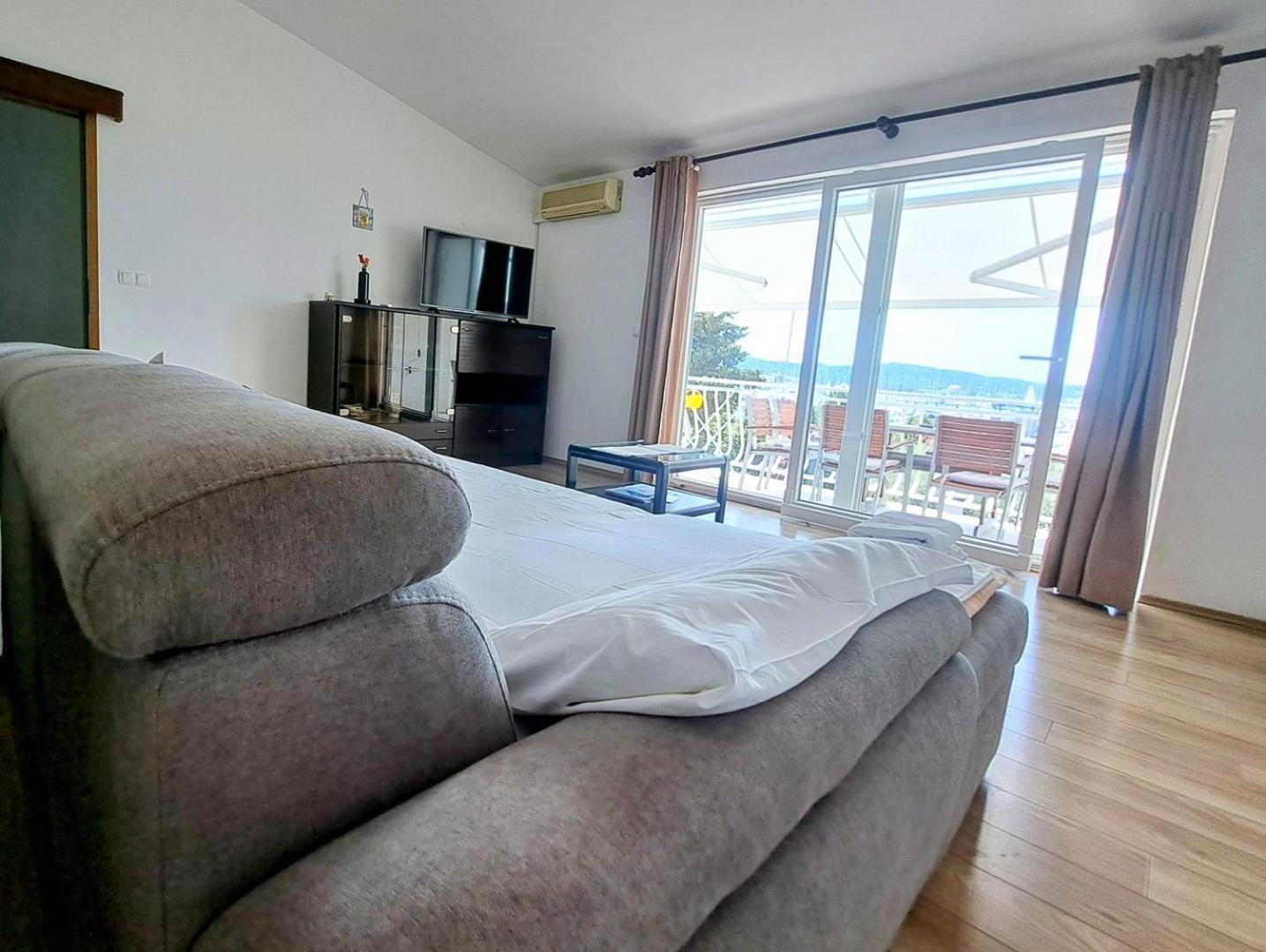 Apartment Rajna Биоград-на-Мору Экстерьер фото