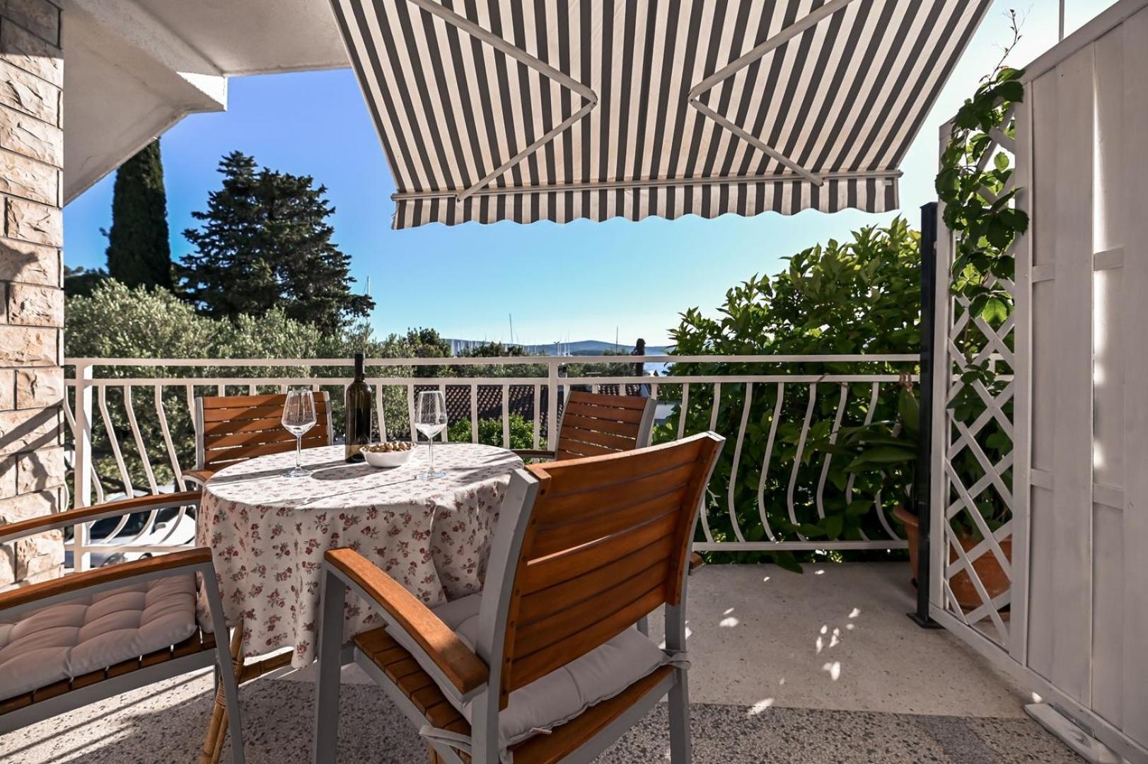 Apartment Rajna Биоград-на-Мору Экстерьер фото